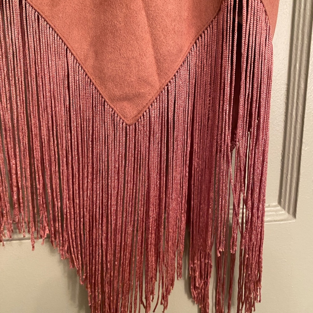 Luxe Apothetique Suede Fringe Top - Picture 3 of 3